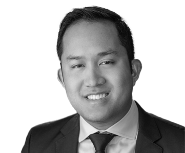 Robert Chen, MoloLamken LLP Photo