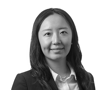 Sunnie Ning, MoloLamken LLP Photo